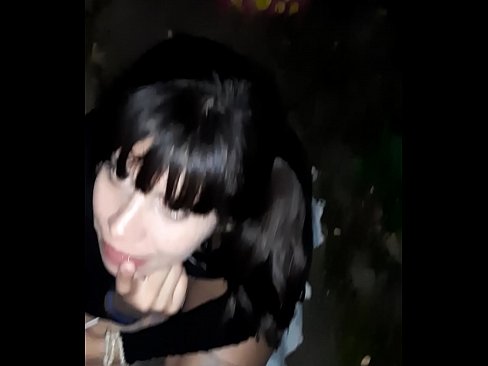 ❤️ På gaden hævet penis i bytte for slik Sluts at da.trysex.ru ️❤